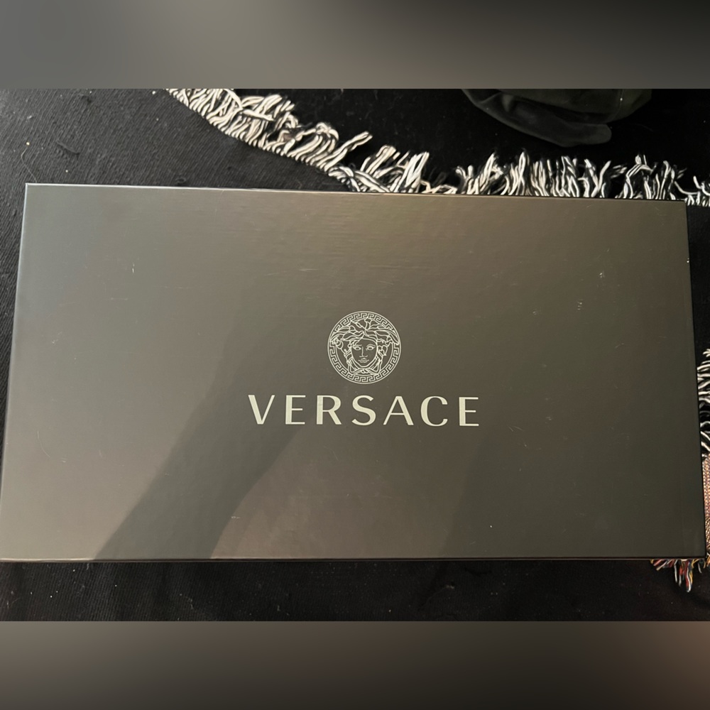 NIB Versace Medusa Metallic Pool Slide Sandals (42) - Picture 3 of 8